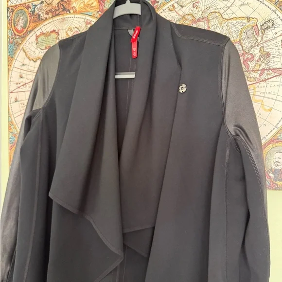 Spanx Ponte Leather Sleeve Drape Front Jacket - Picture 6 of 9